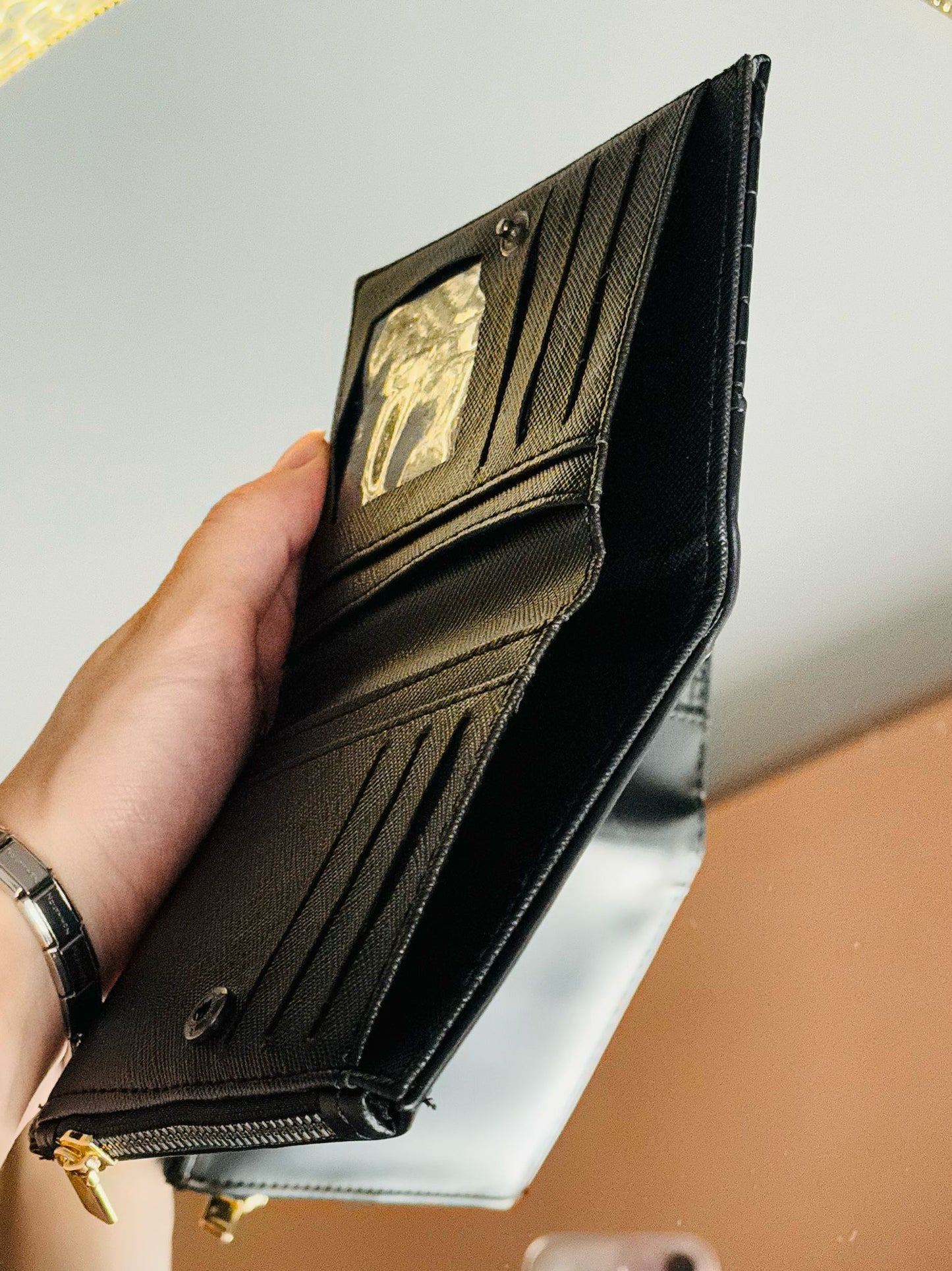 Amelia, Kroko Desenli, Suni Deri, Fermuarlı, Bozuk Para Gözlü, Bol Kartlıklı Kadın Cüzdanı