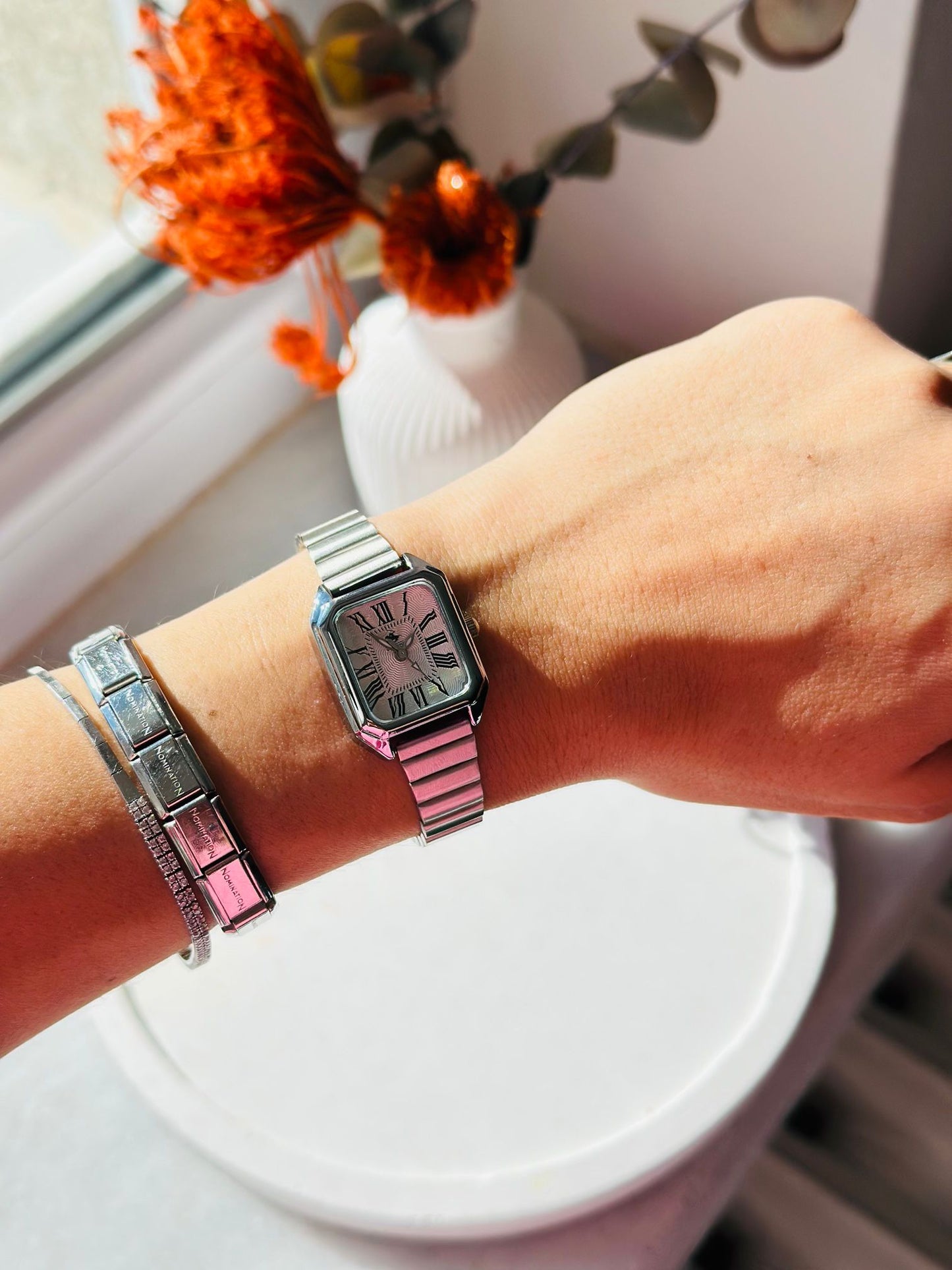 Nora Gümüş renk metal ray kordon, zarif, minimal, şık Kadın Kol Saati