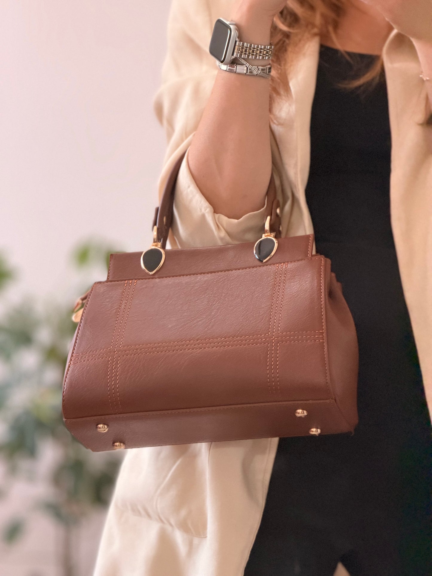 Luna Çift Gözlü Zarif Tasarımlı Uzun Askılı El ve Omuz Kadın Çantası