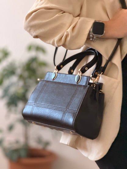 Luna Çift Gözlü Zarif Tasarımlı Uzun Askılı El ve Omuz Kadın Çantası