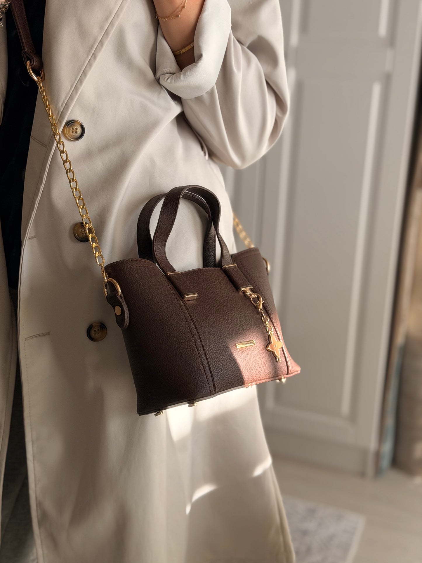 MİSHA ÇOK GÖZLÜ KADIN EL VE OMUZ ÇANTASI