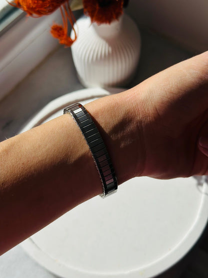 Mira metal yay kordonlu zarif, şık, minimal kadın kol saati