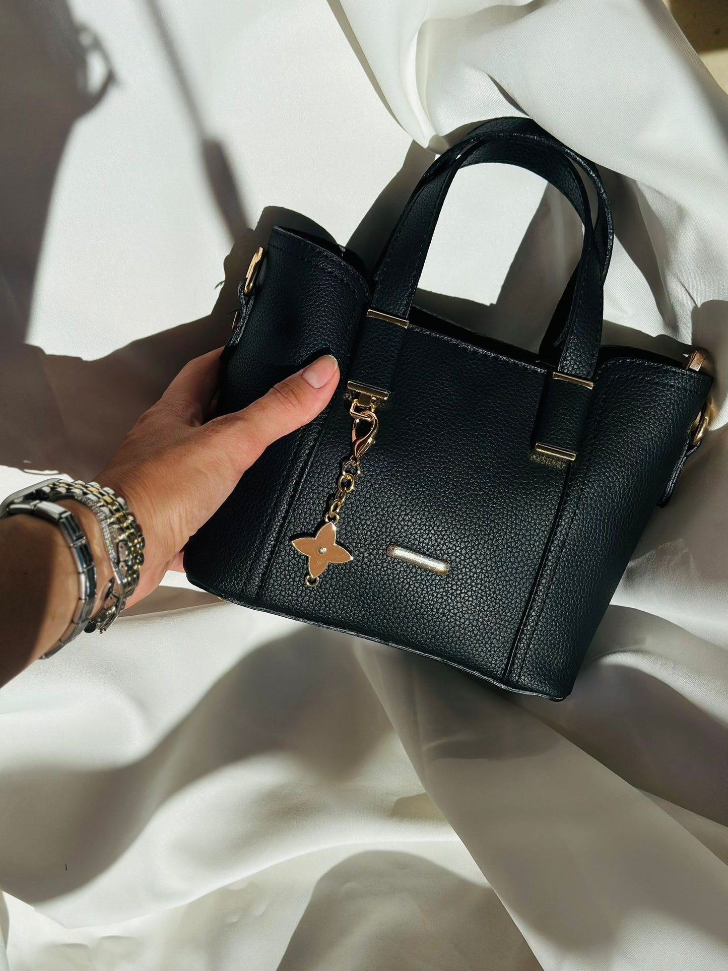 MİSHA ÇOK GÖZLÜ KADIN EL VE OMUZ ÇANTASI