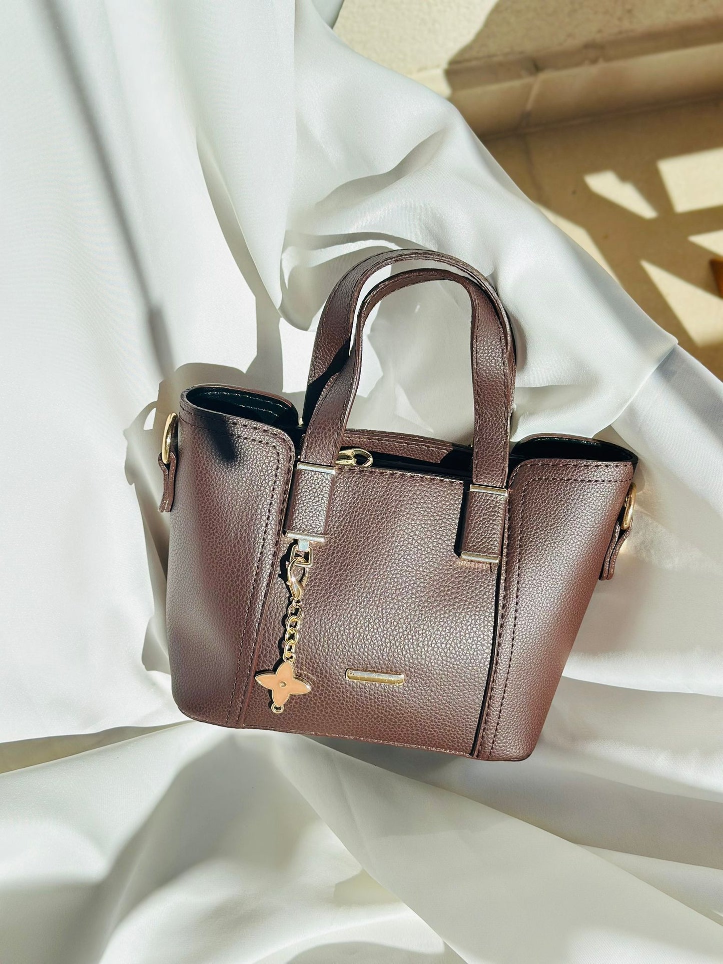 MİSHA ÇOK GÖZLÜ KADIN EL VE OMUZ ÇANTASI