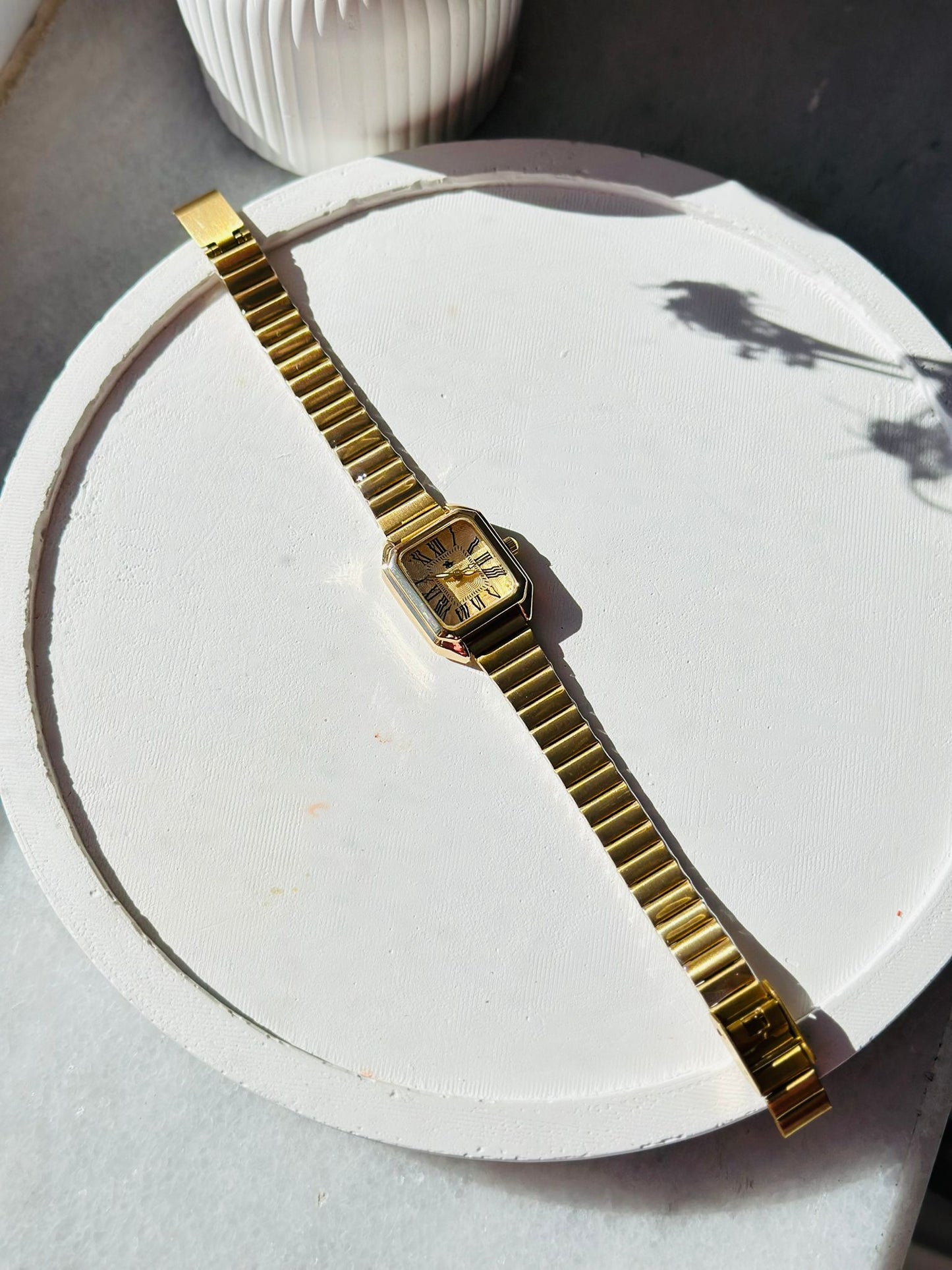 Nora Gold renk metal ray kordon, zarif, şık, minimal, Kadın Kol Saati