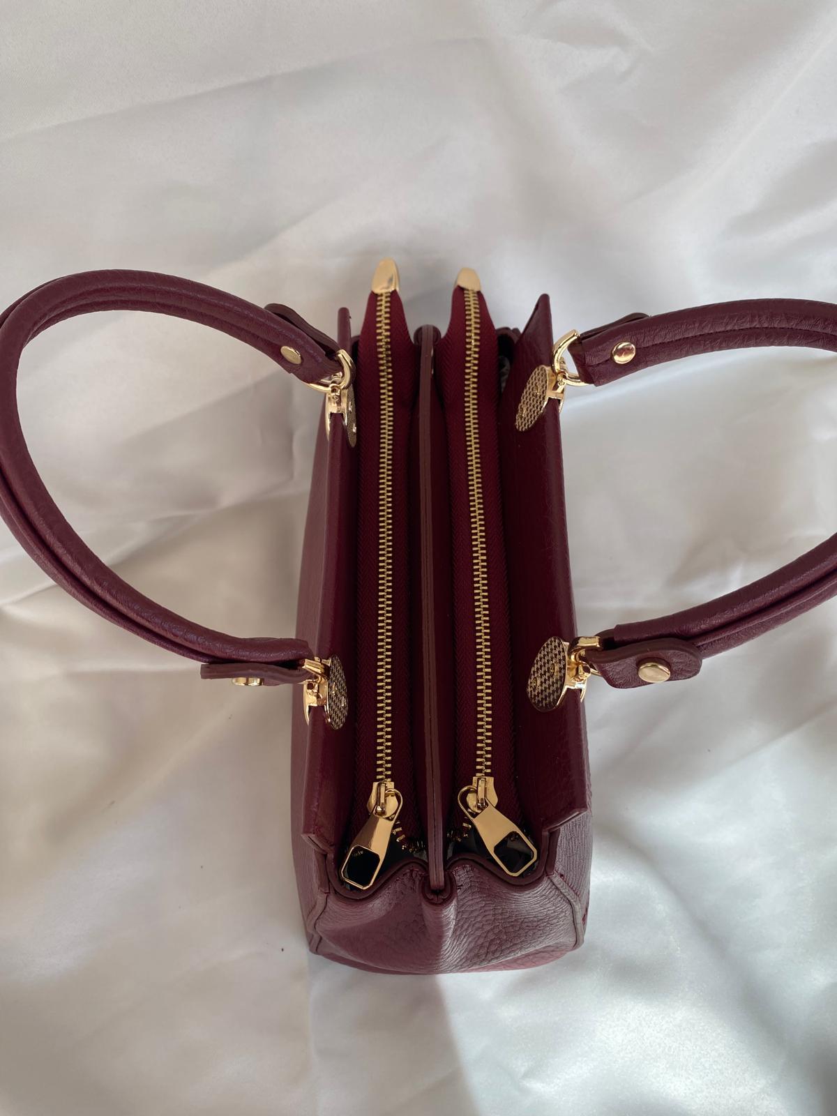 Luna Çift Gözlü Zarif Tasarımlı Uzun Askılı El ve Omuz Kadın Çantası