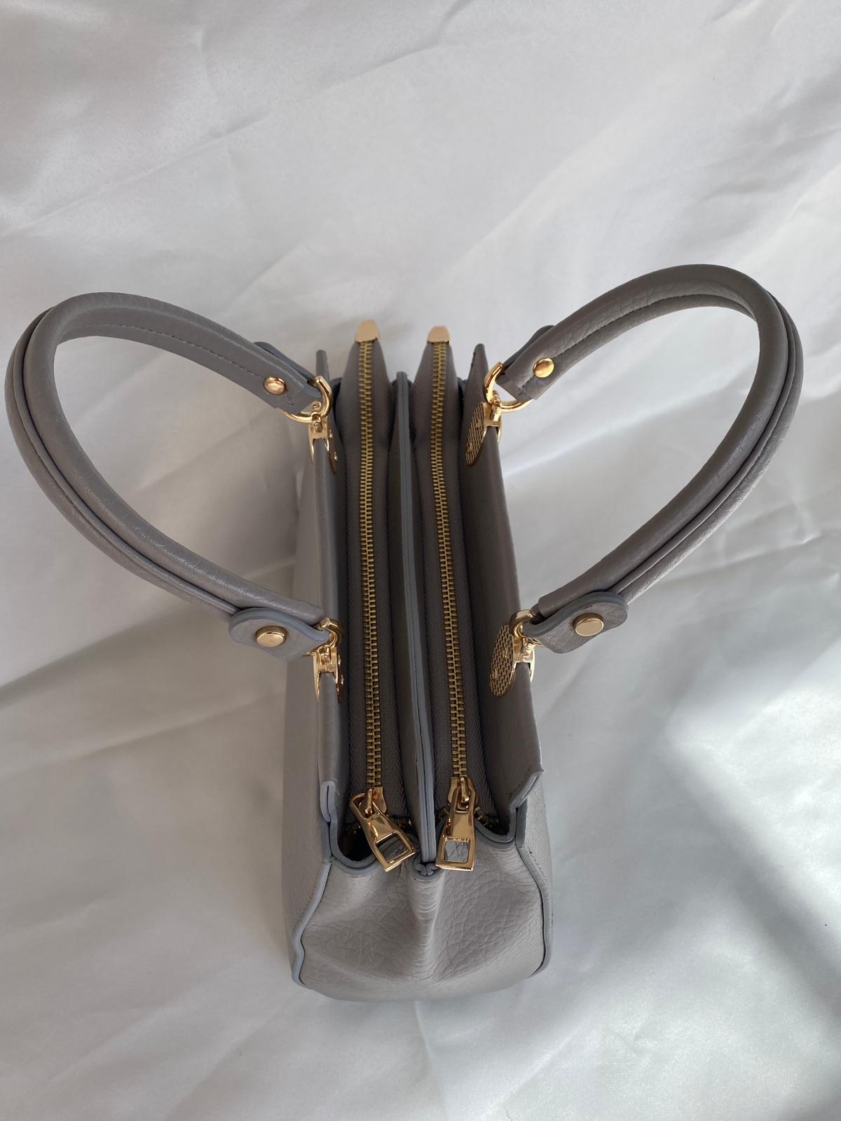 Luna Çift Gözlü Zarif Tasarımlı Uzun Askılı El ve Omuz Kadın Çantası