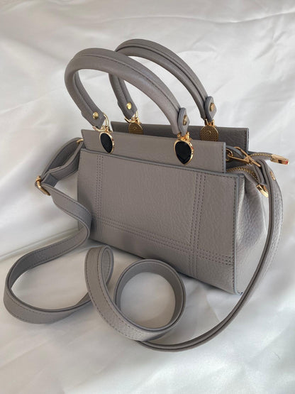 Luna Çift Gözlü Zarif Tasarımlı Uzun Askılı El ve Omuz Kadın Çantası