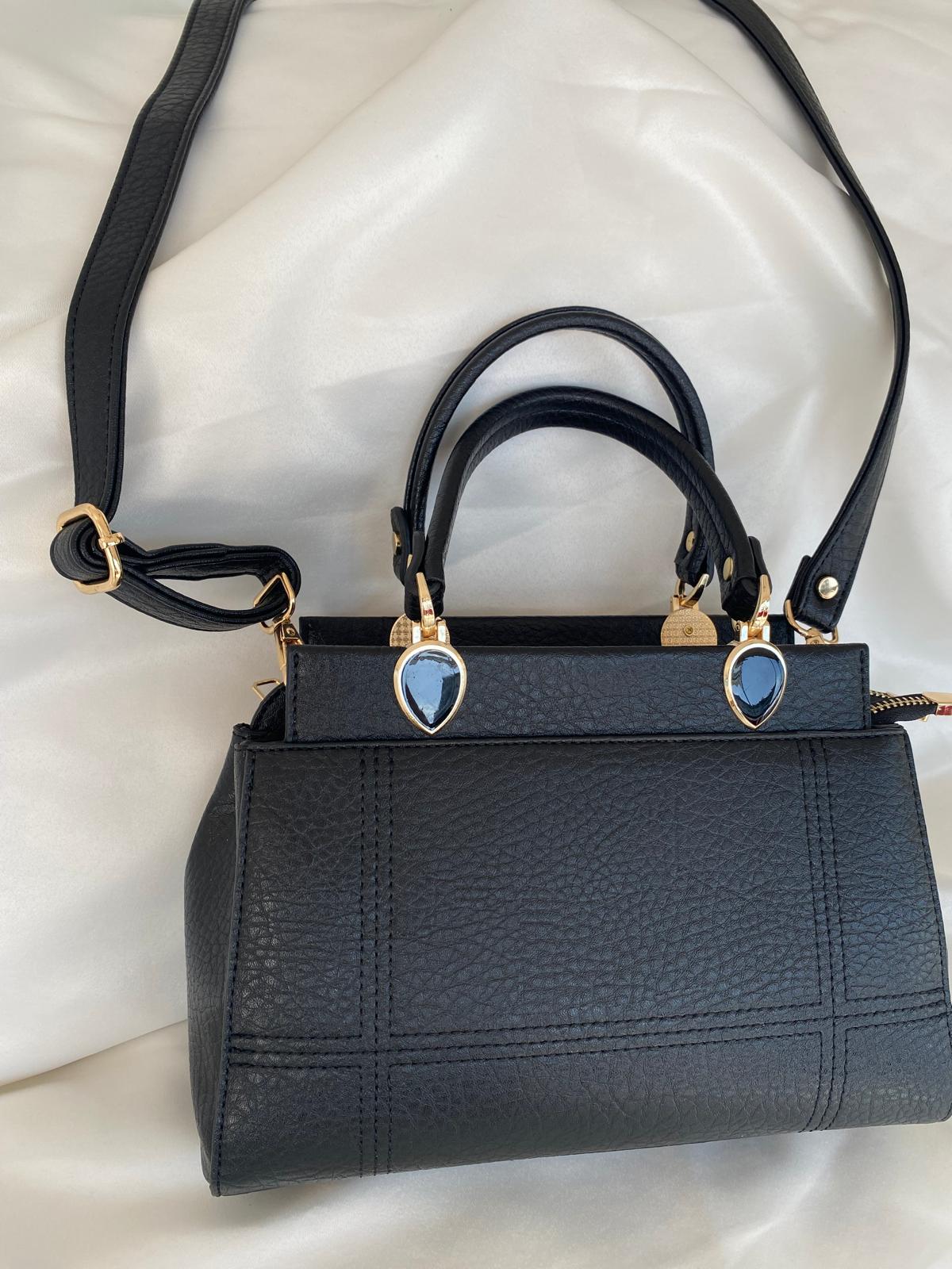 Luna Çift Gözlü Zarif Tasarımlı Uzun Askılı El ve Omuz Kadın Çantası