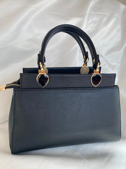 Luna Çift Gözlü Zarif Tasarımlı Uzun Askılı El ve Omuz Kadın Çantası