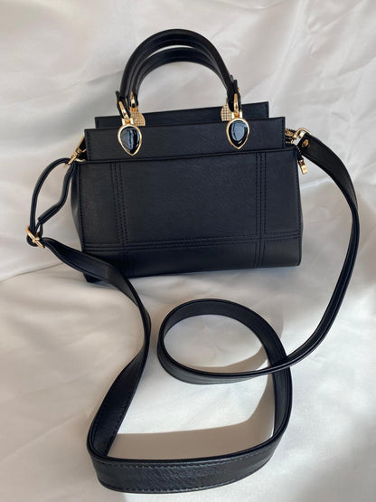 Luna Çift Gözlü Zarif Tasarımlı Uzun Askılı El ve Omuz Kadın Çantası