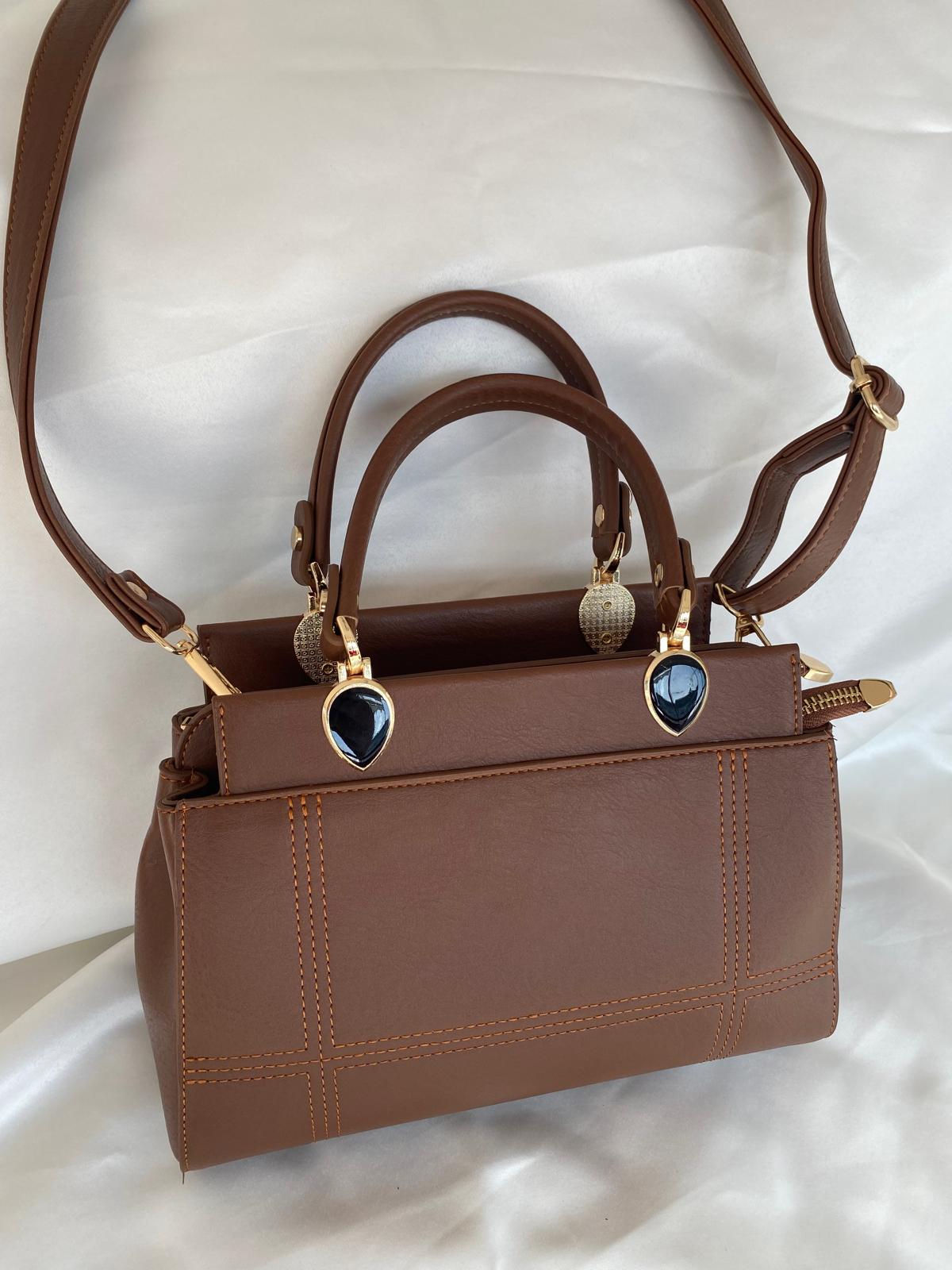 Luna Çift Gözlü Zarif Tasarımlı Uzun Askılı El ve Omuz Kadın Çantası